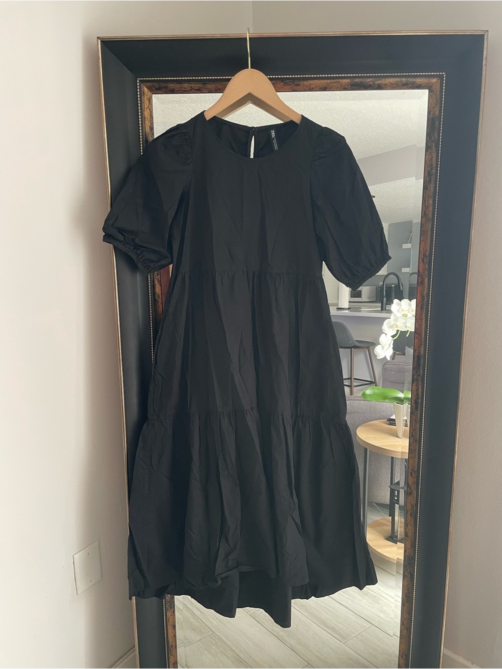 Zara Black Puff-Sleeve Tiered Midi Dress - Picture 2 of 5